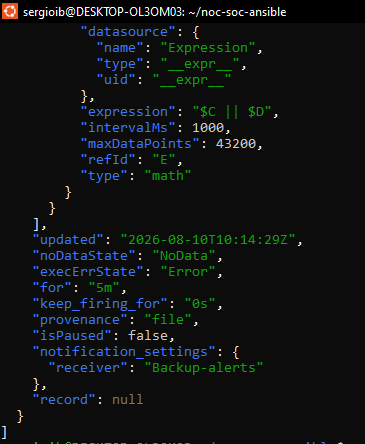 Regla de alerta provisionada por código, con provenance: file